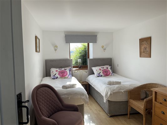 Twin Bedroom